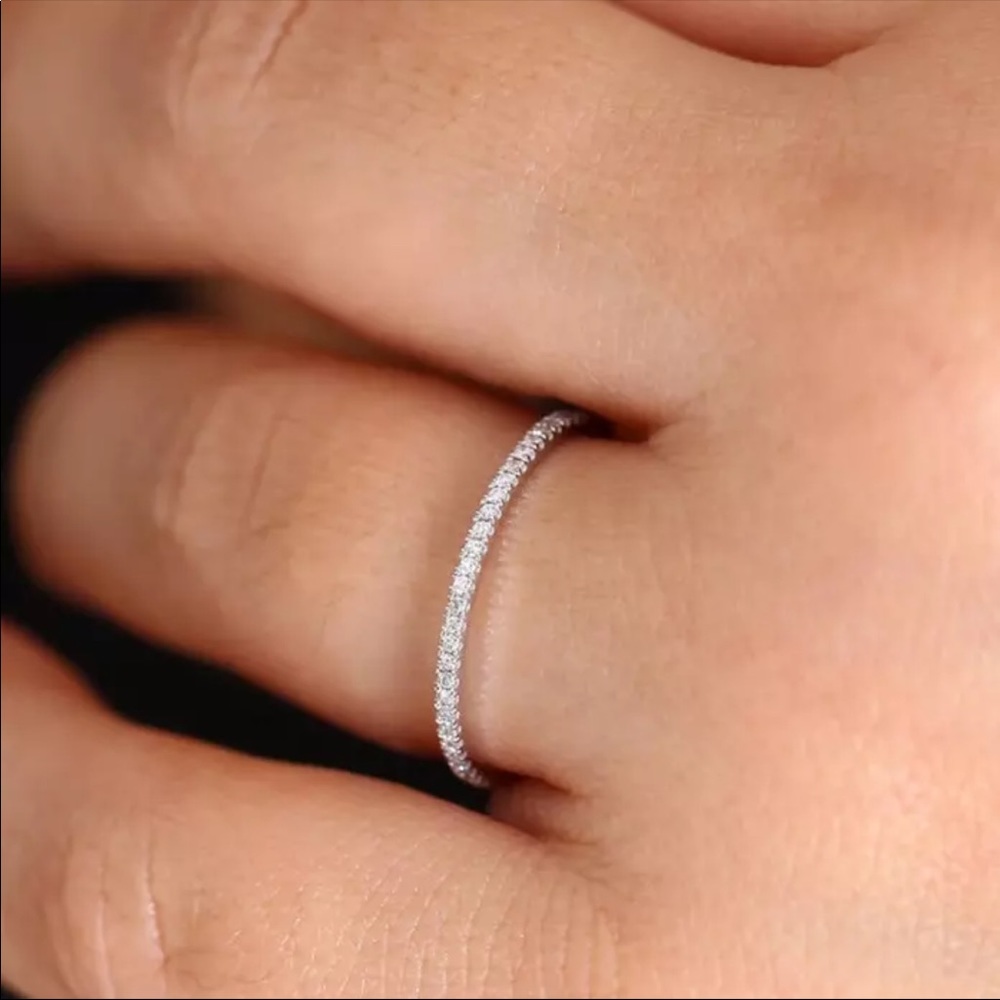 New Women’s 925 Sterling Silver Diamond Band